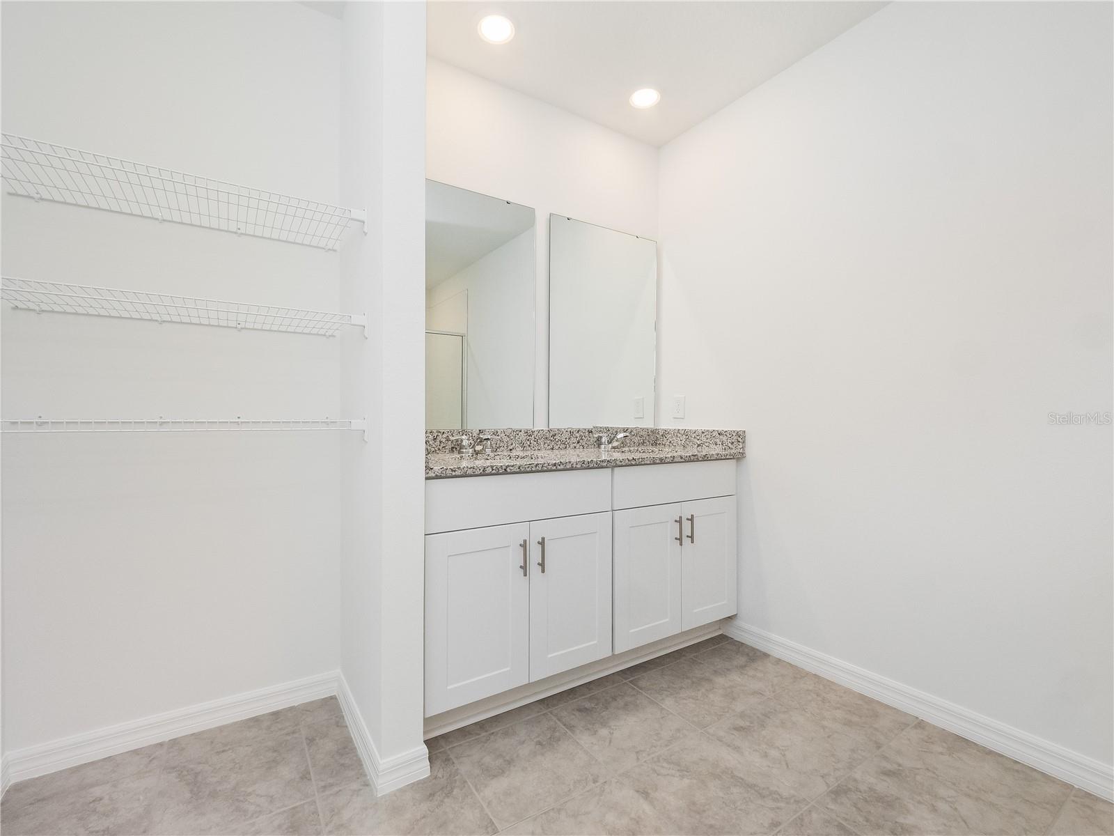 DEER RUN AT CROSSWINDS - Residential Lease