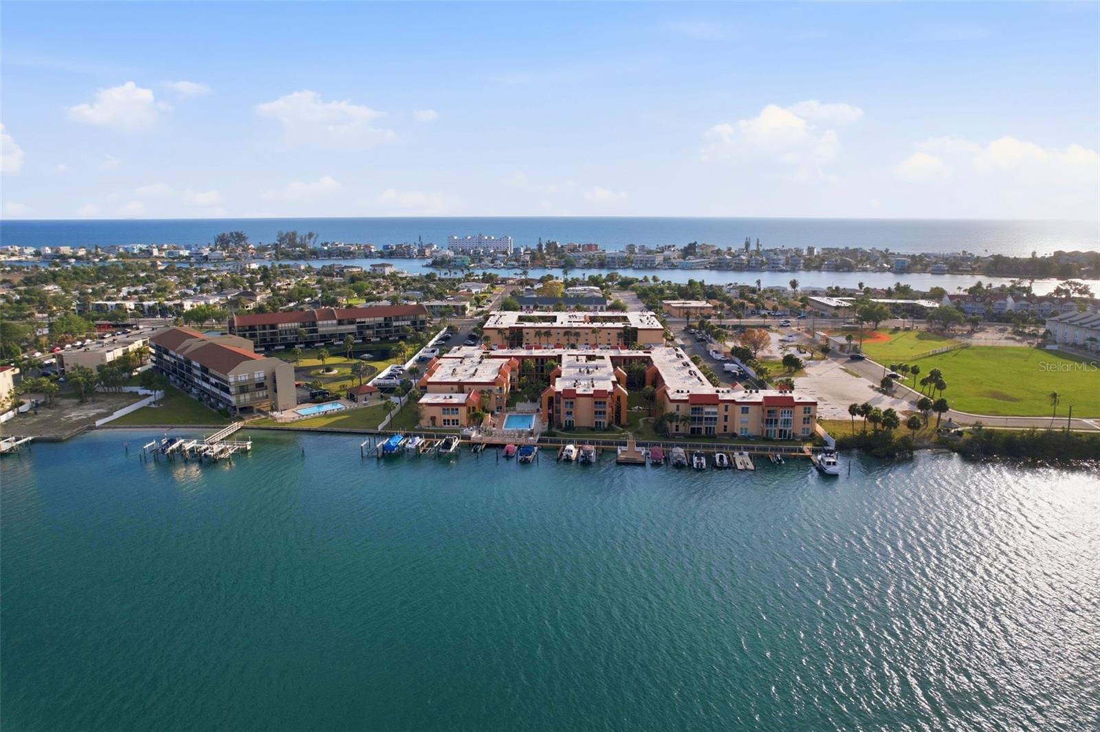 BOCA SHORES CONDO - Residential