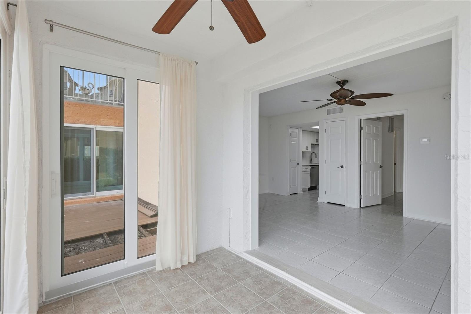 BOCA SHORES CONDO - Residential