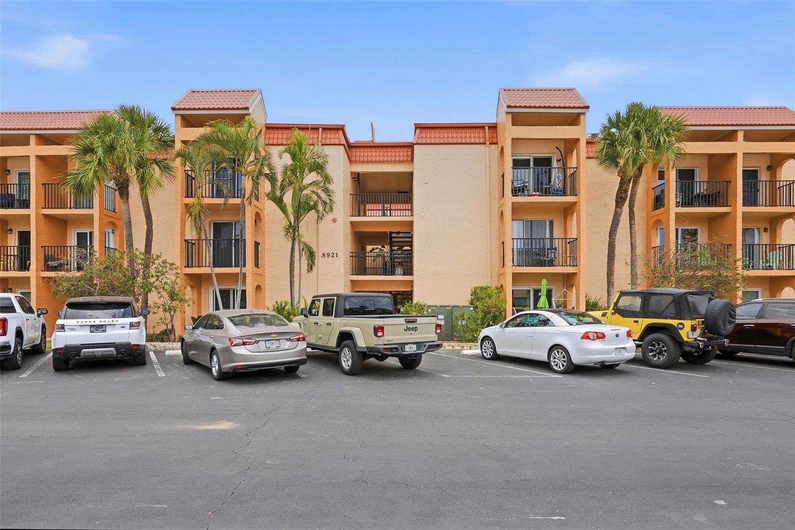 BOCA SHORES CONDO - Residential