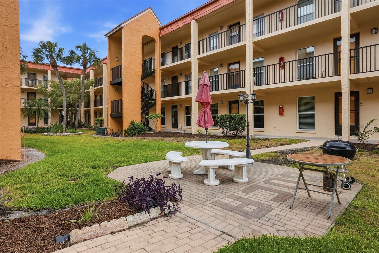 BOCA SHORES CONDO - Residential