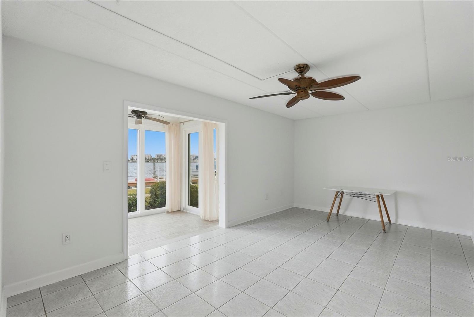 BOCA SHORES CONDO - Residential
