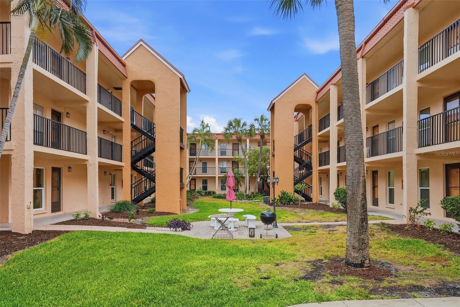 BOCA SHORES CONDO - Residential