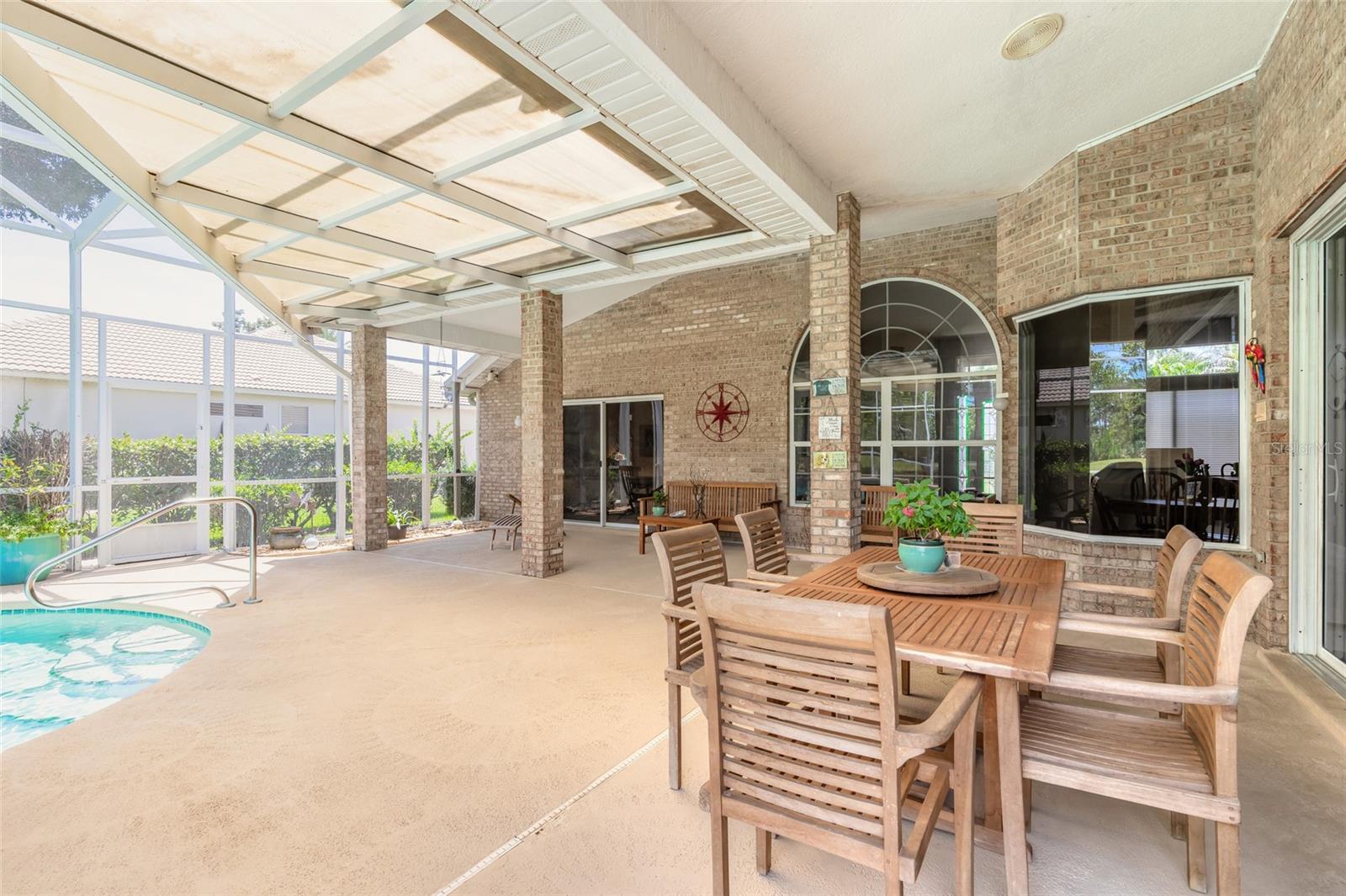 PELICAN BAY PH 06 UNIT 02 - Residential