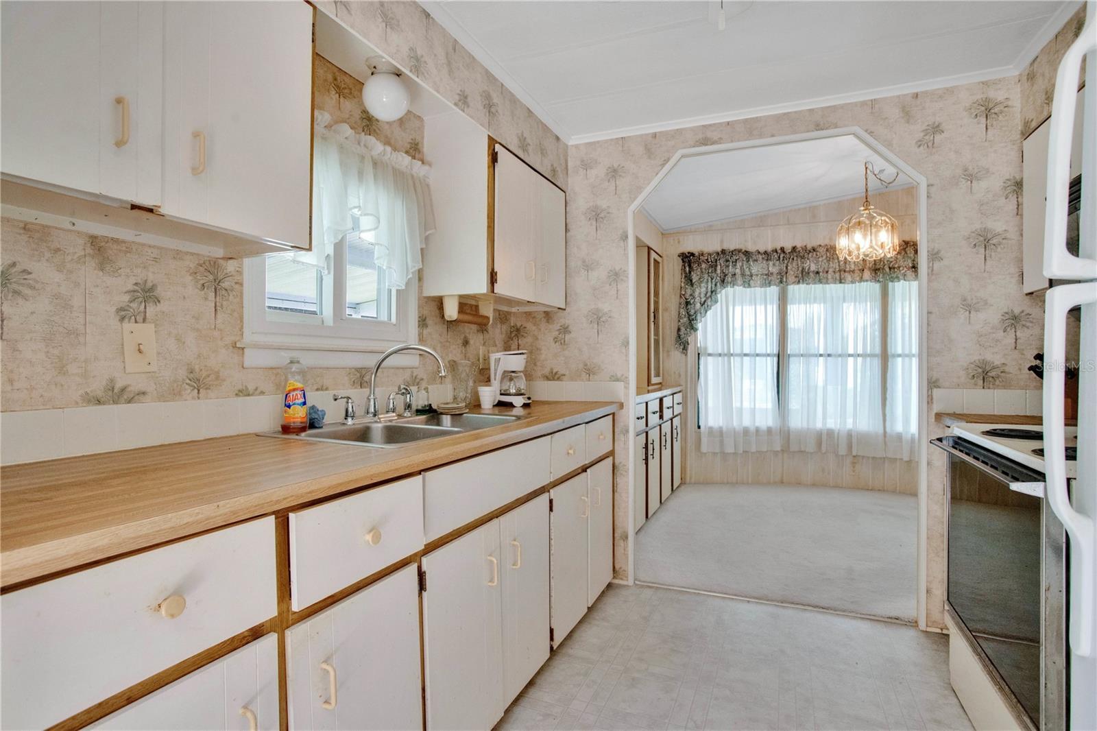 BROOKHAVEN VILLAGE - Residential
