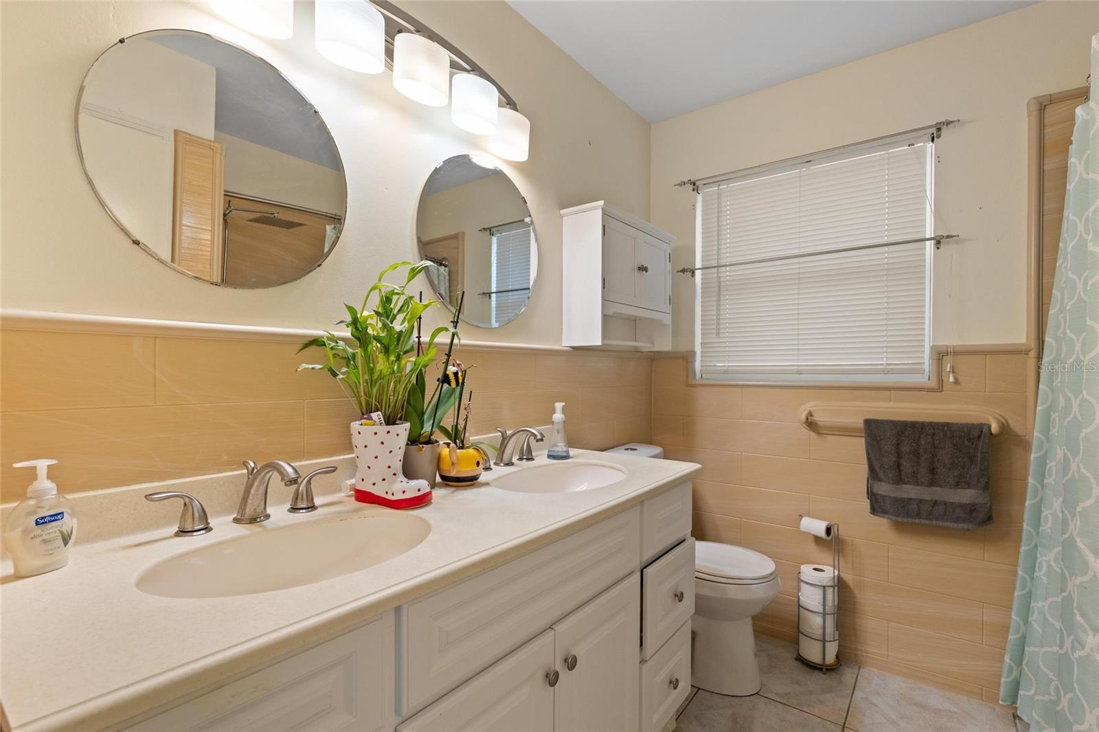 PALM TERRACE UNIT 2 - Residential