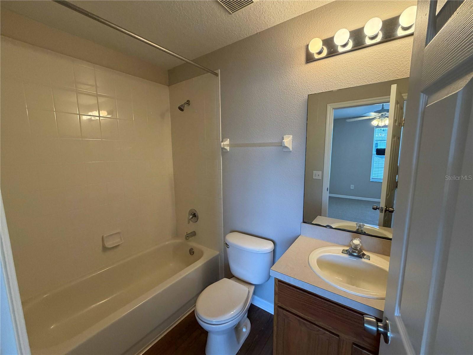 WATERFORD VILLAS 51 103 - Residential Lease