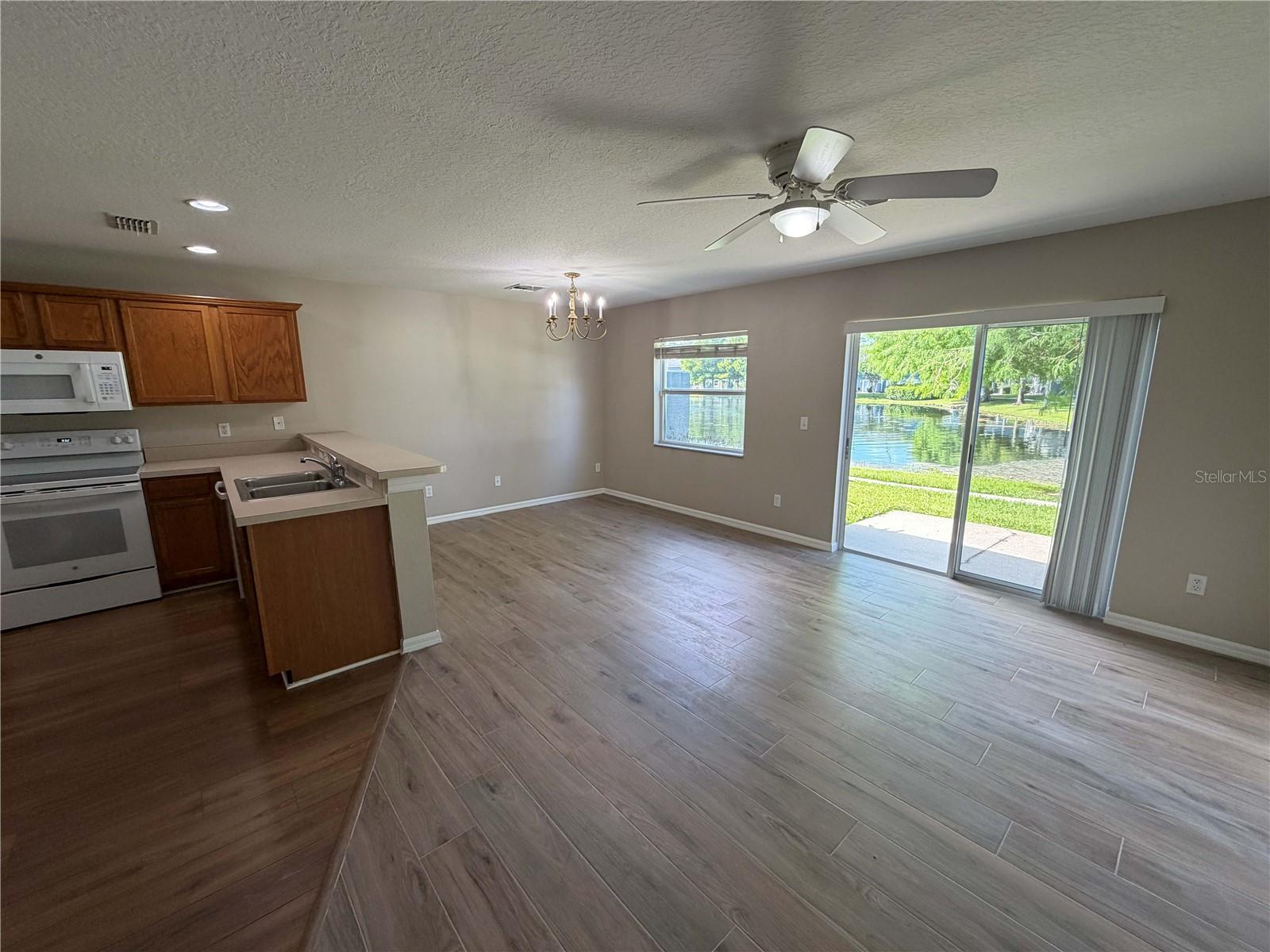 WATERFORD VILLAS 51 103 - Residential Lease