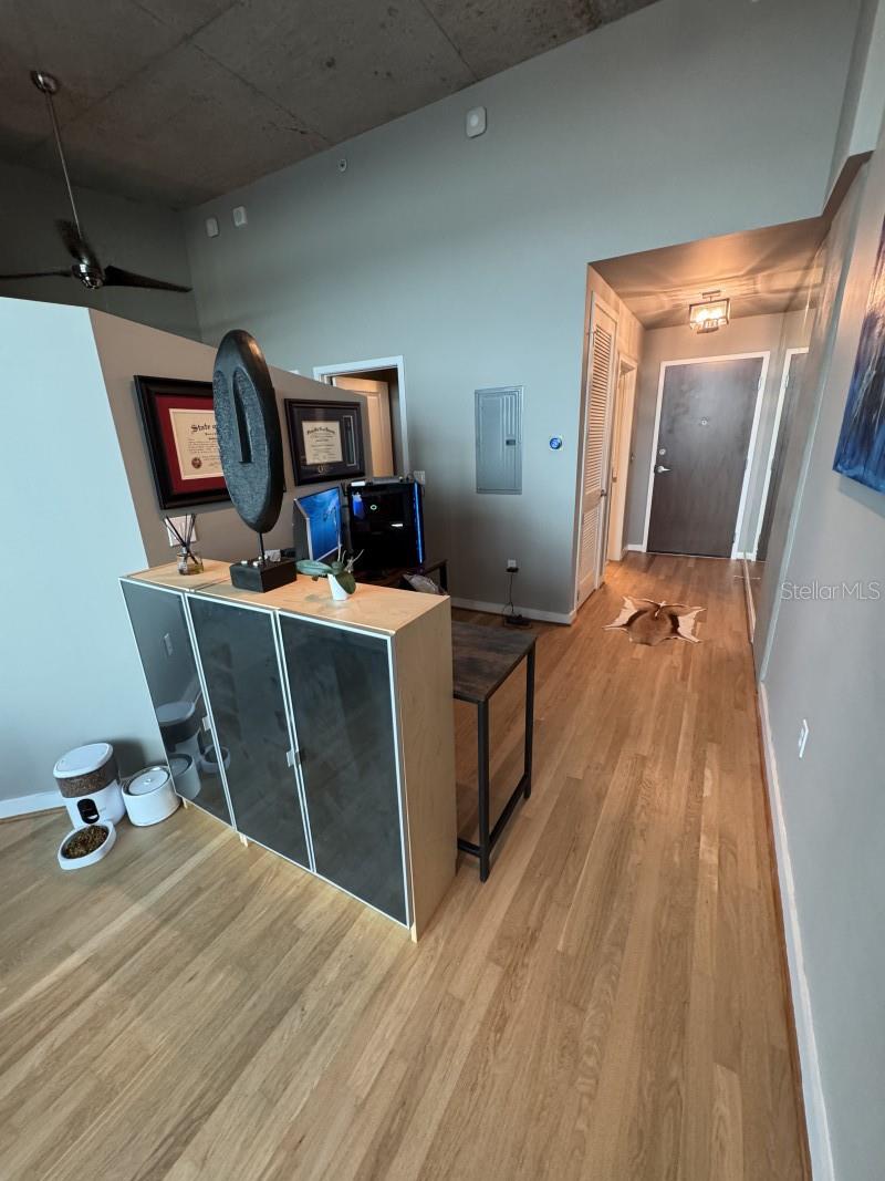 SKYPOINT A CONDO - Residential