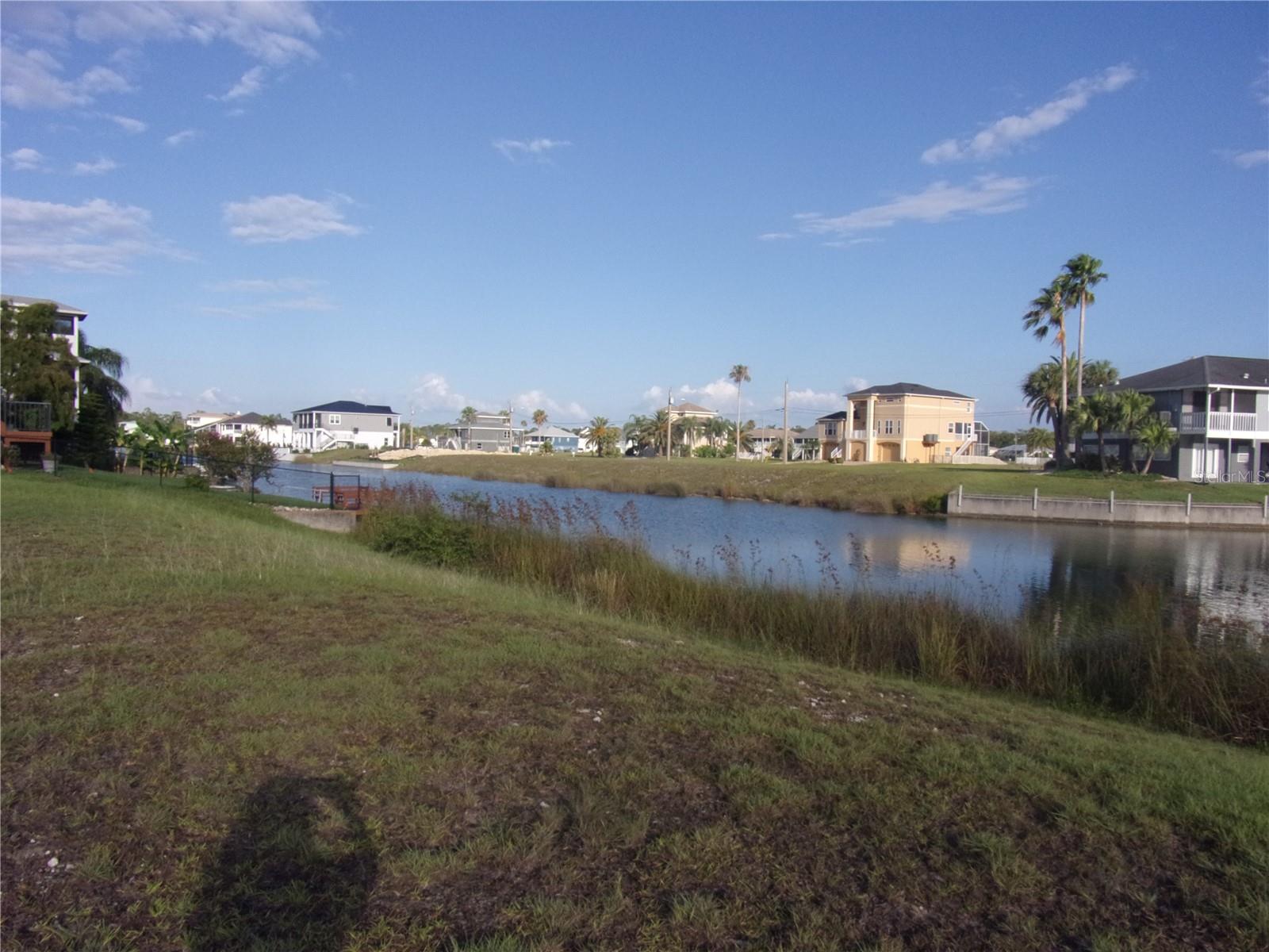 HERNANDO BEACH - Land