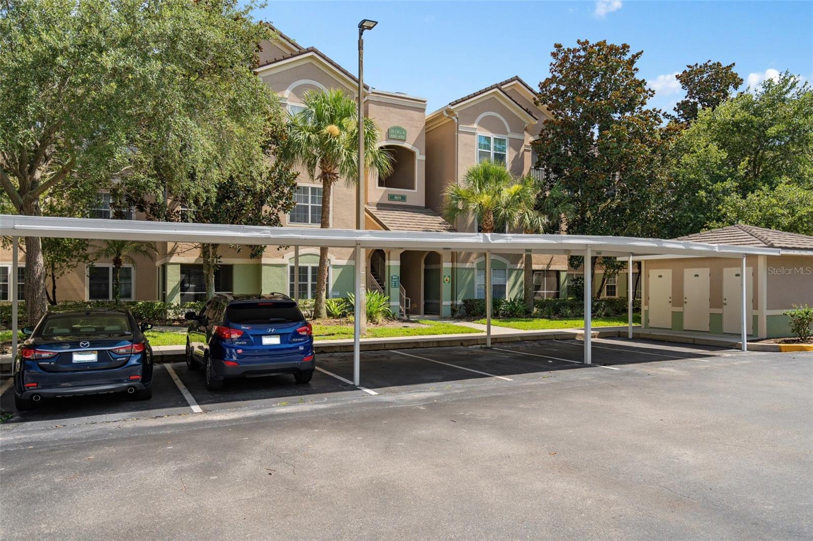 SUMMERGATE CONDO PH 01 5923/0662 - Residential