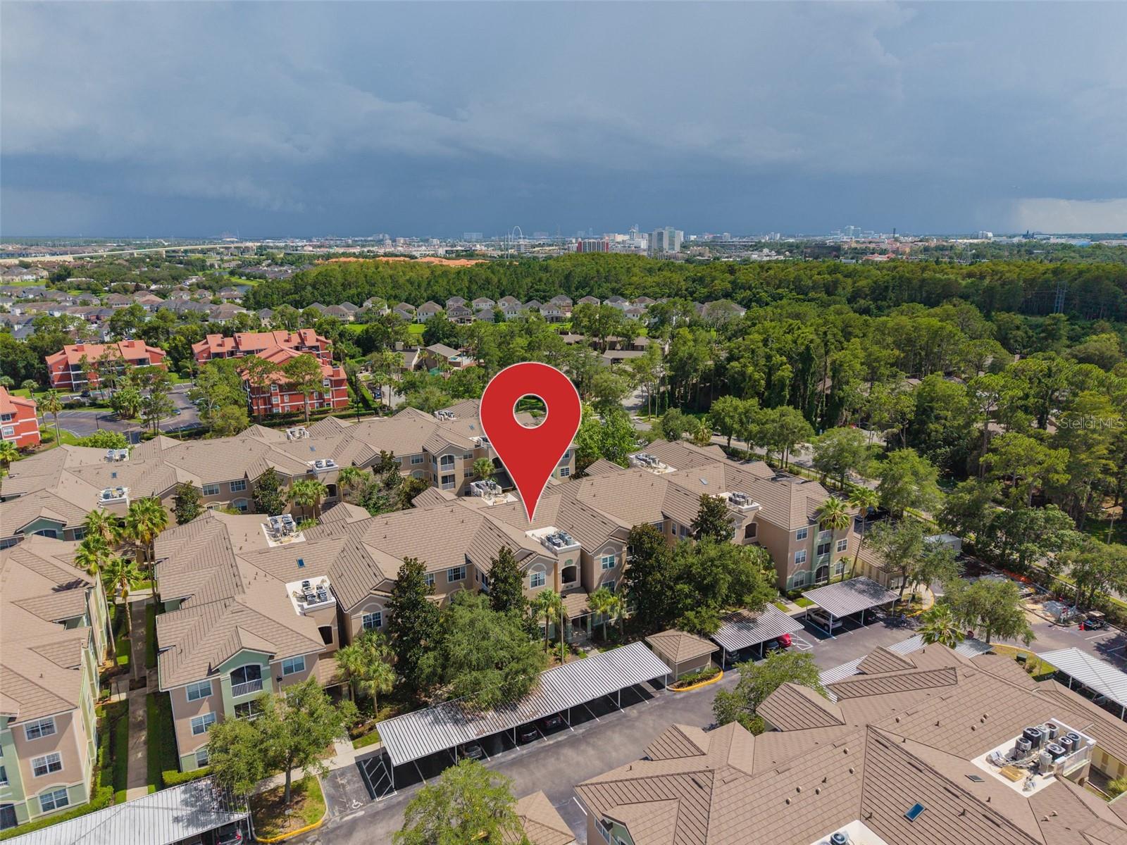 SUMMERGATE CONDO PH 01 5923/0662 - Residential