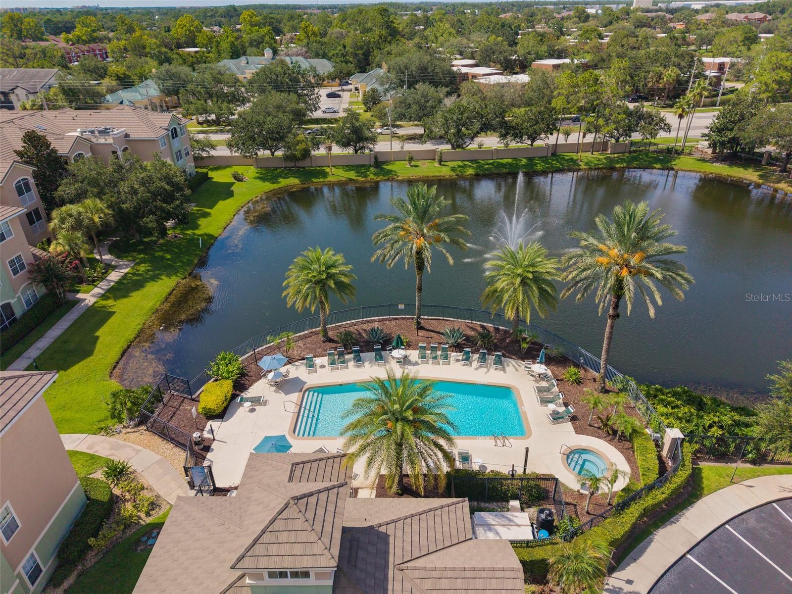 SUMMERGATE CONDO PH 01 5923/0662 - Residential