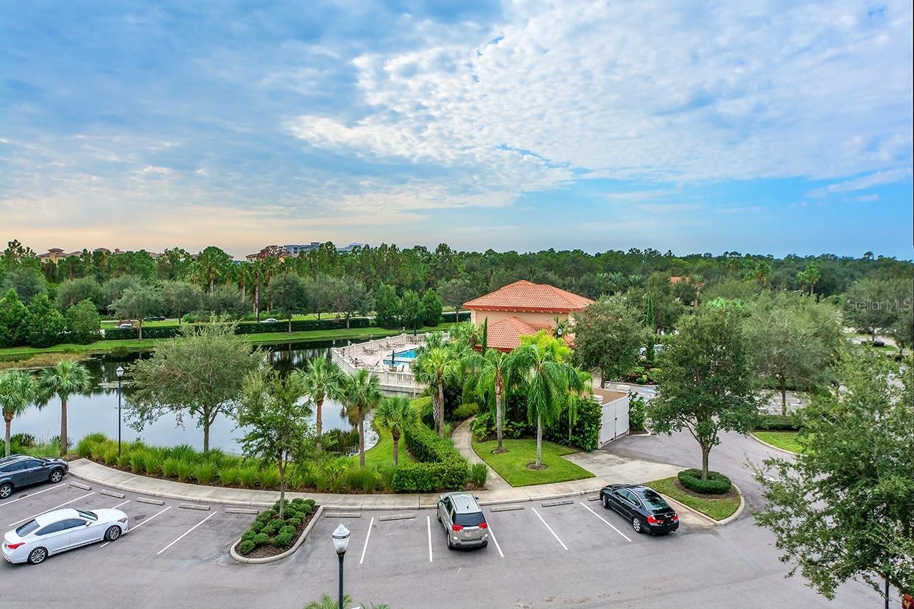 LAKE VISTA RESIDENCES - Residential