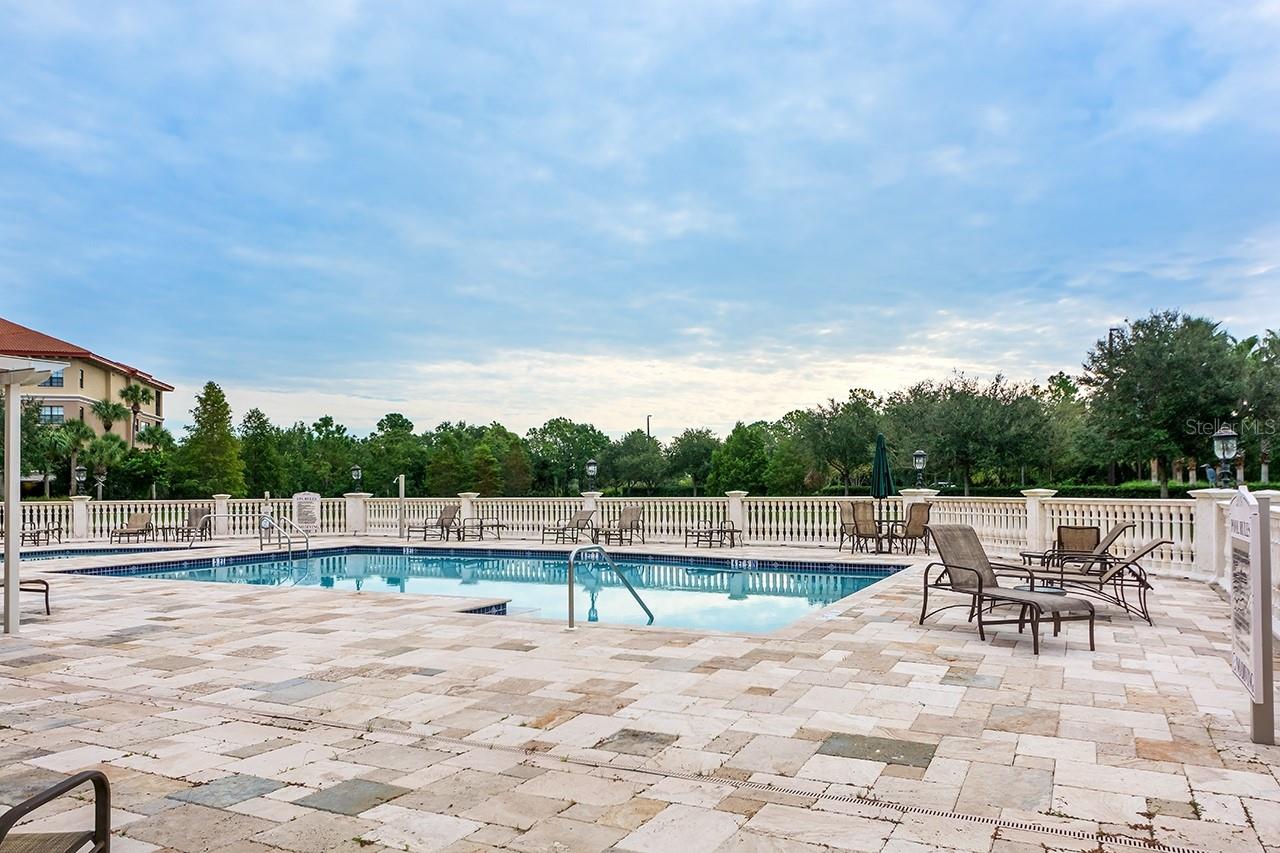 LAKE VISTA RESIDENCES - Residential