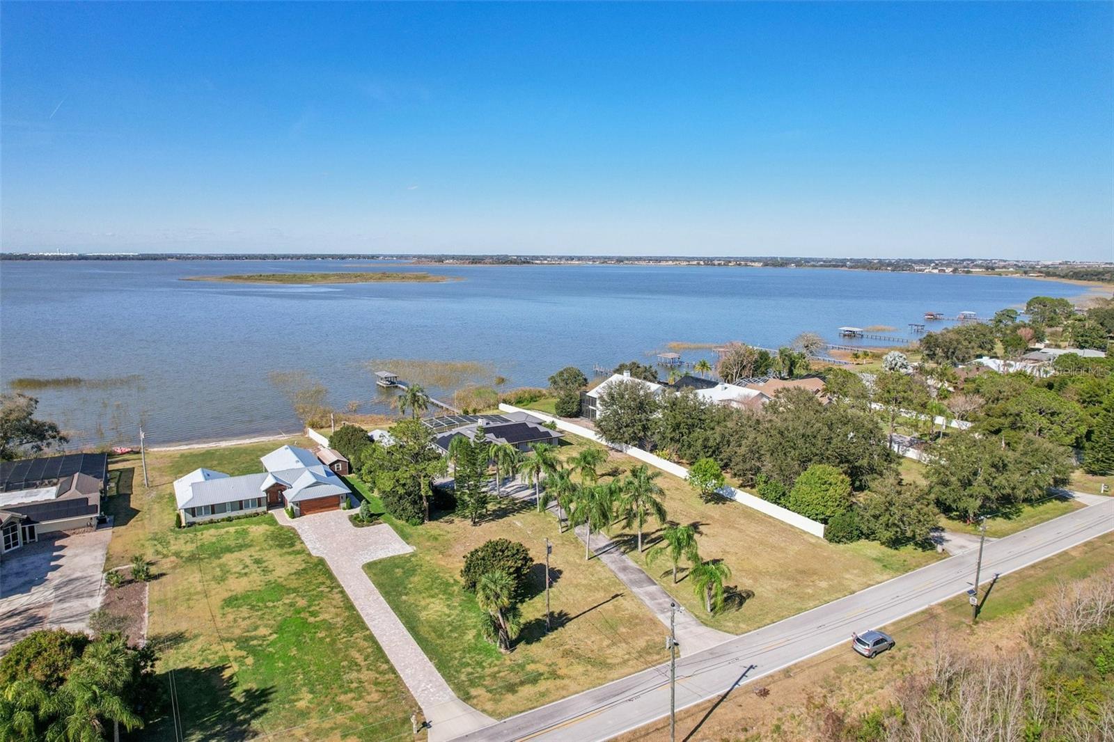 MAGNOLIA SHORES - Residential