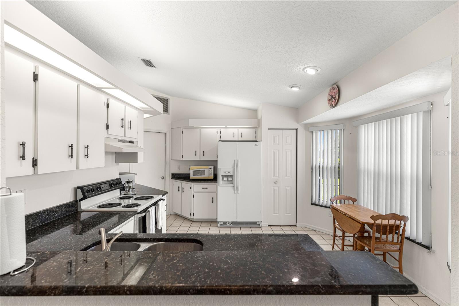 OAK RUN NBRHD 12 - Residential Lease