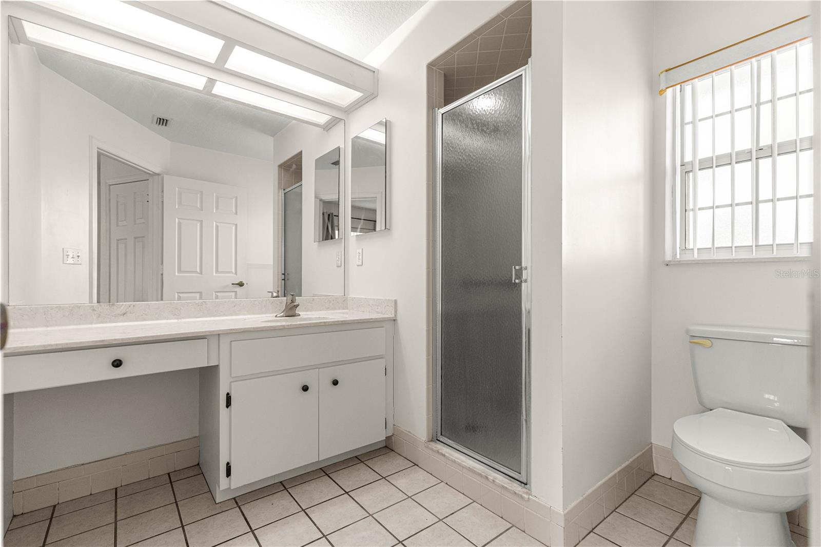 OAK RUN NBRHD 12 - Residential Lease