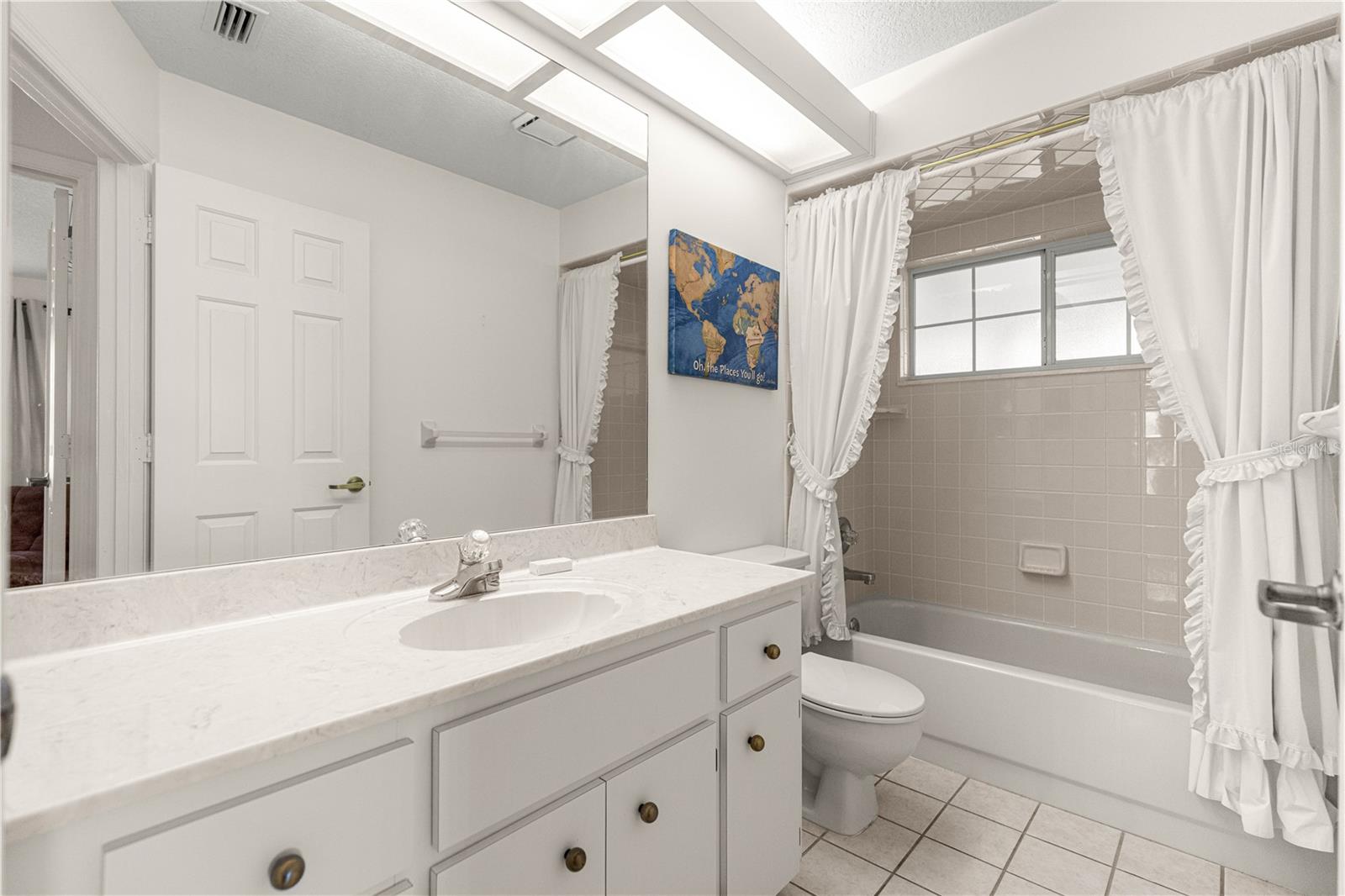 OAK RUN NBRHD 12 - Residential Lease