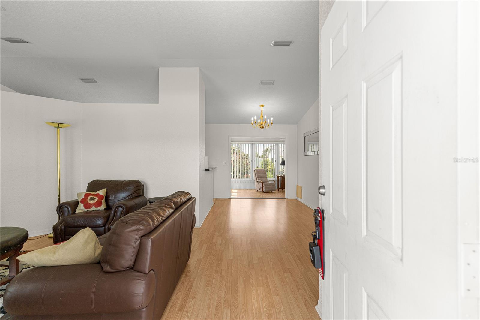 OAK RUN NBRHD 12 - Residential Lease