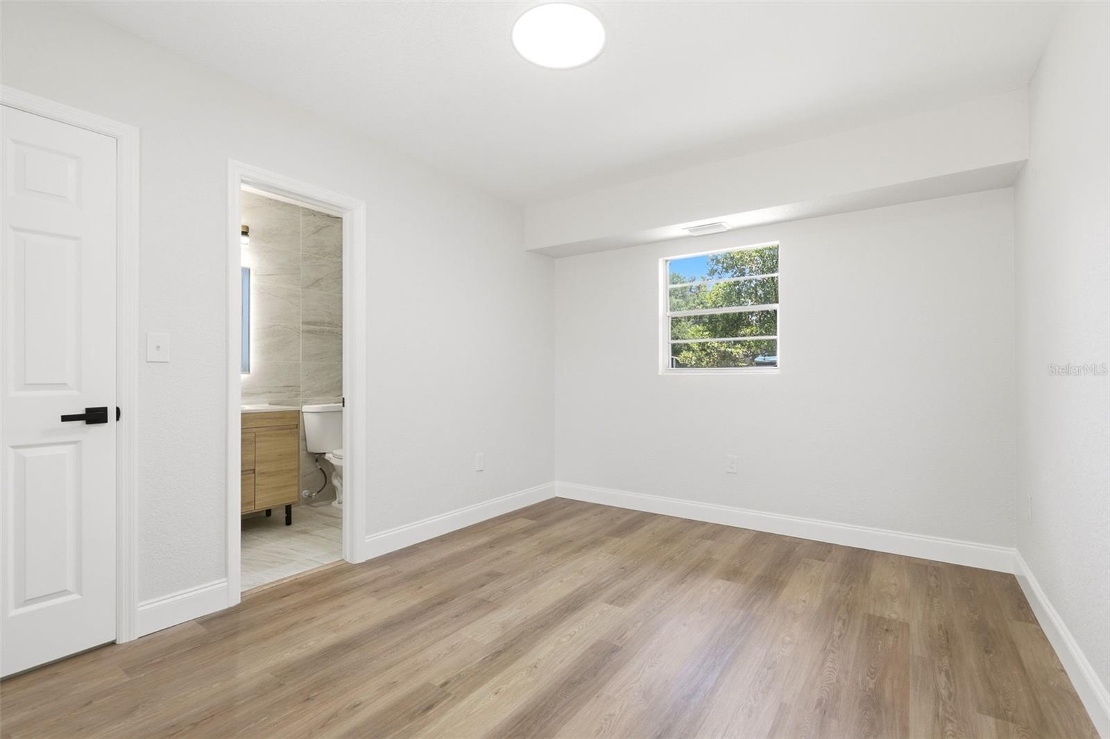 TRIANGLE ACRES - Residential
