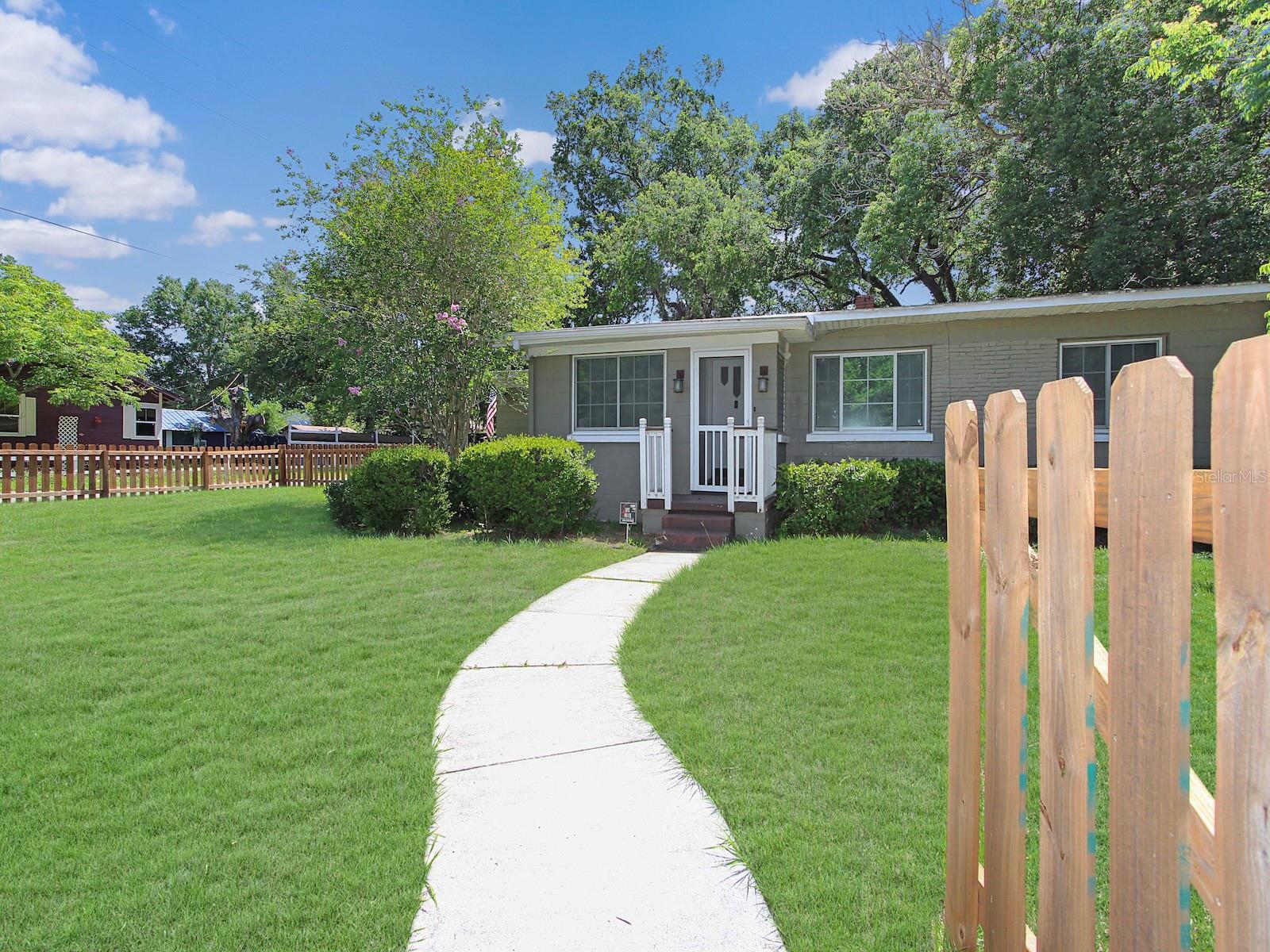 WOODRUFFS SUB FRANK L - Residential