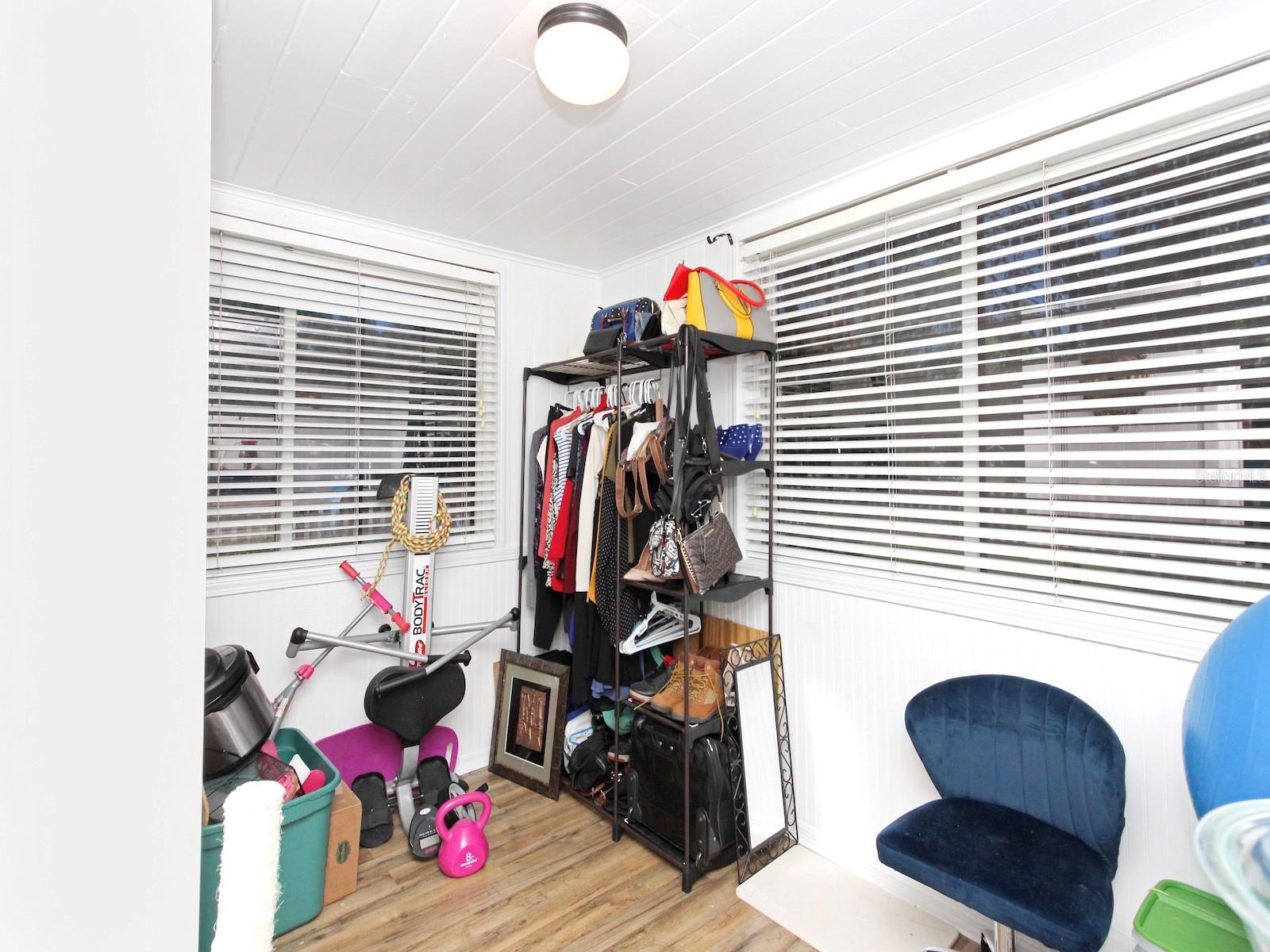 WOODRUFFS SUB FRANK L - Residential