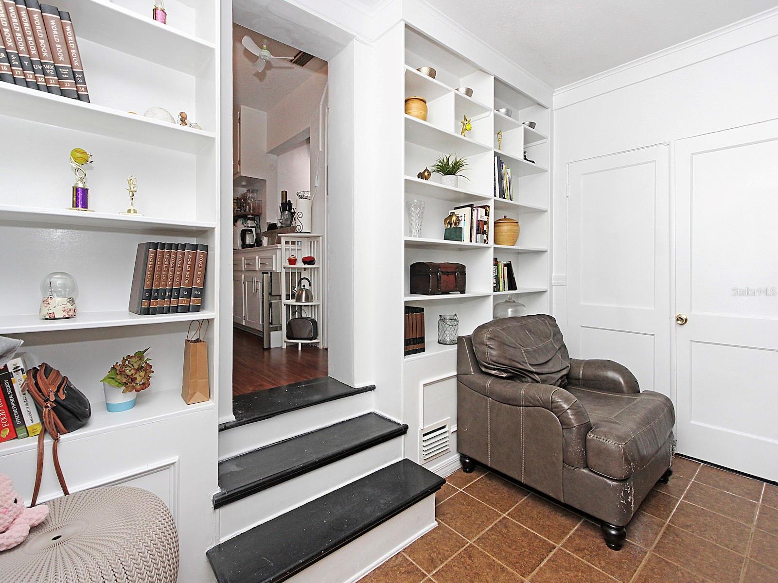 WOODRUFFS SUB FRANK L - Residential