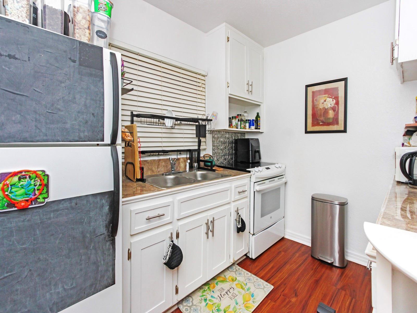 WOODRUFFS SUB FRANK L - Residential