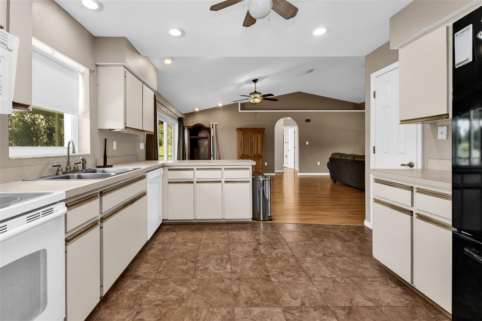 PEACE RIVER SHORES - Residential