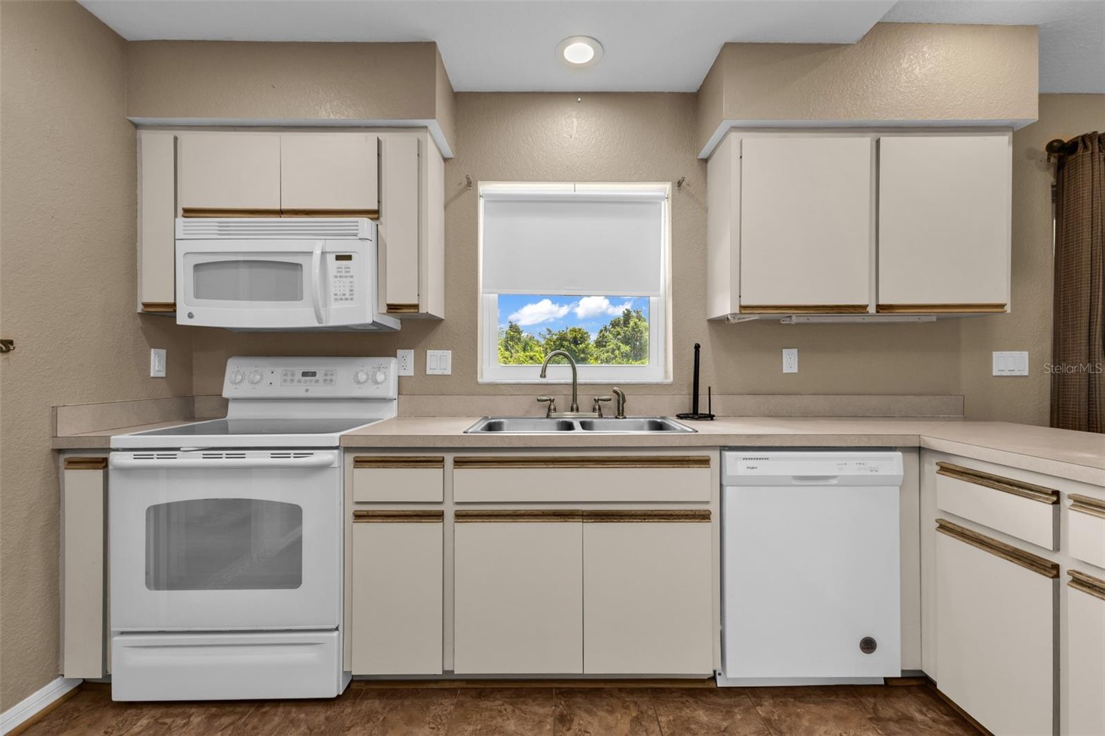 PEACE RIVER SHORES - Residential