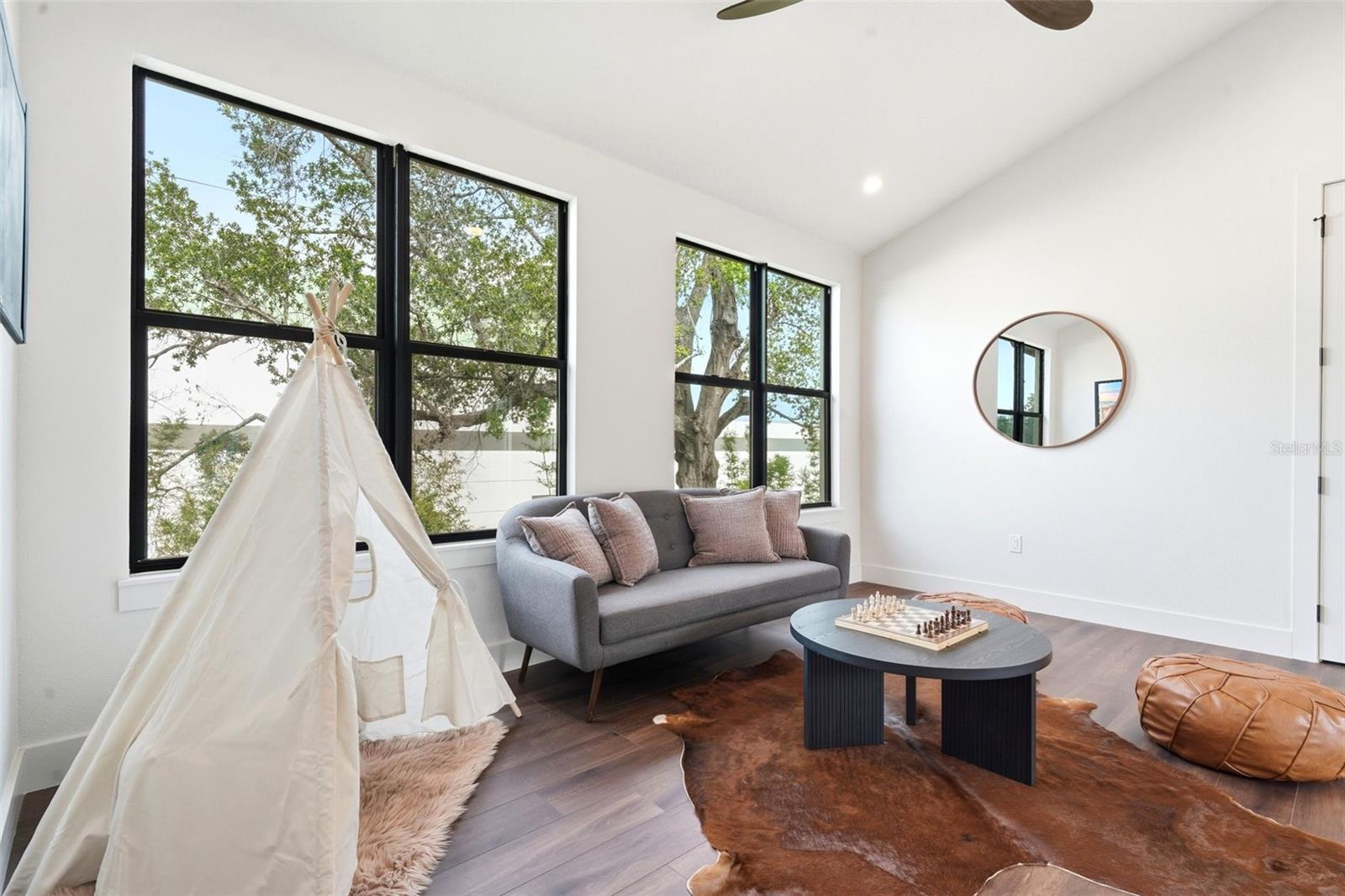 PHILLIPS REP 01 LAKEWOOD - Residential