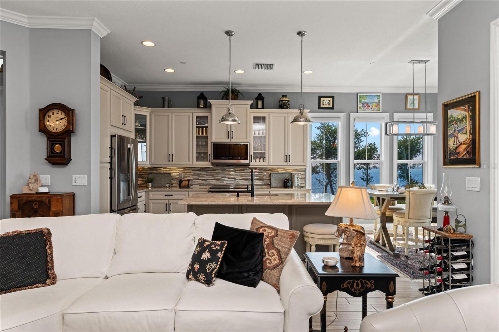 HARBOUR ISLE - EDGEWATER WALK II - Residential