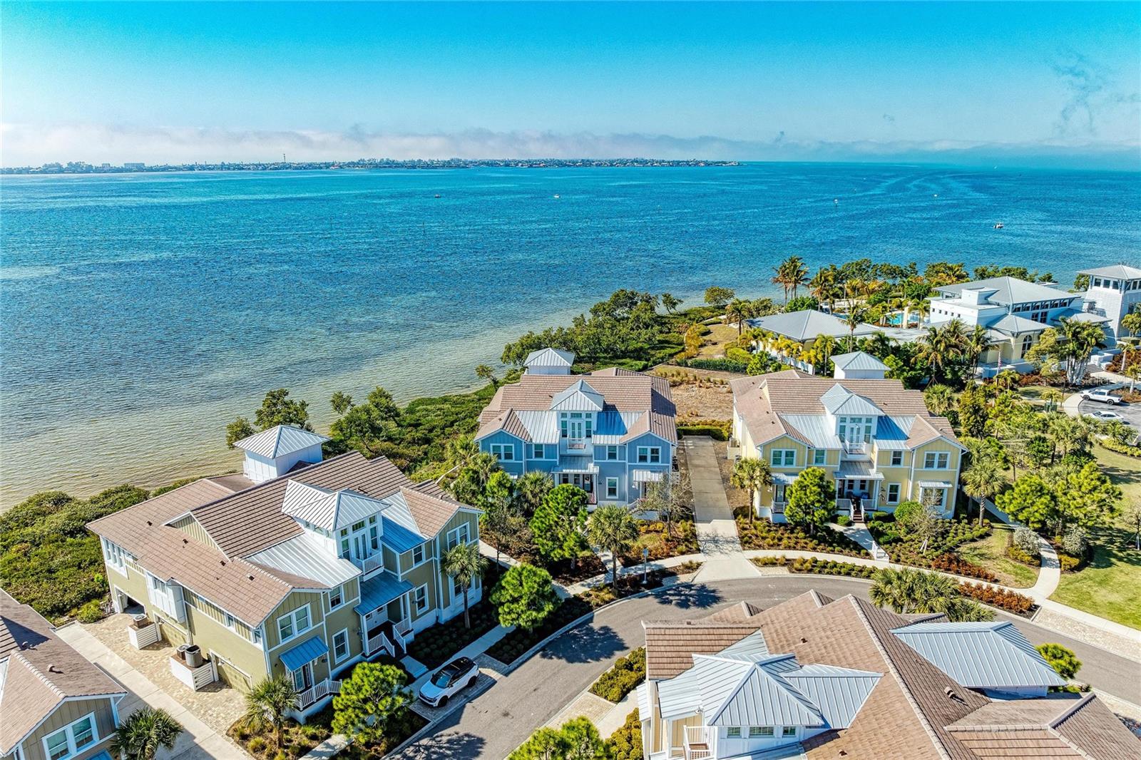 HARBOUR ISLE - EDGEWATER WALK II - Residential