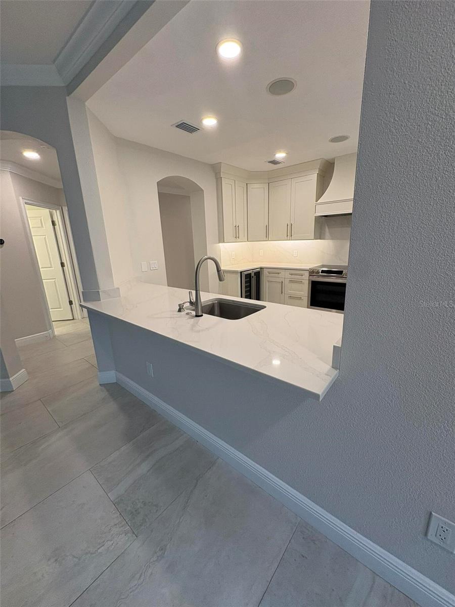 THE MOORINGS AT EDGEWATER - Residential