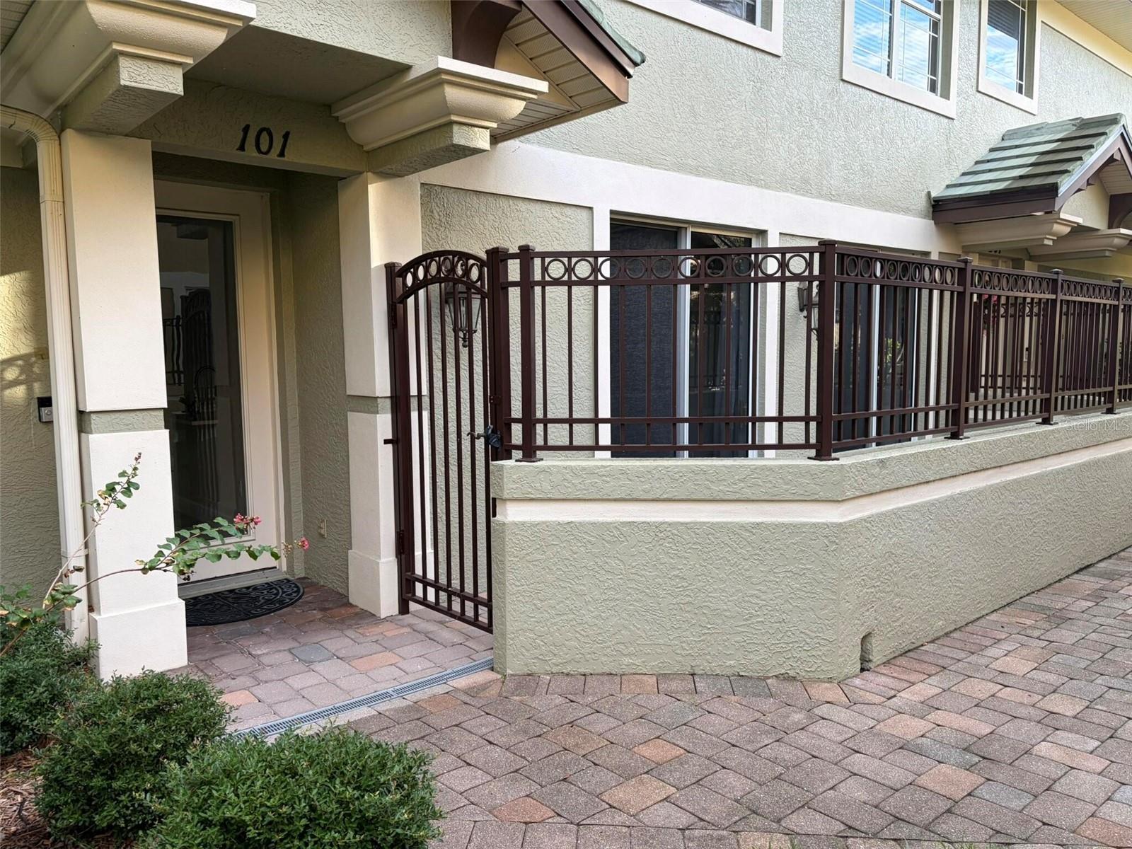 THE MOORINGS AT EDGEWATER - Residential