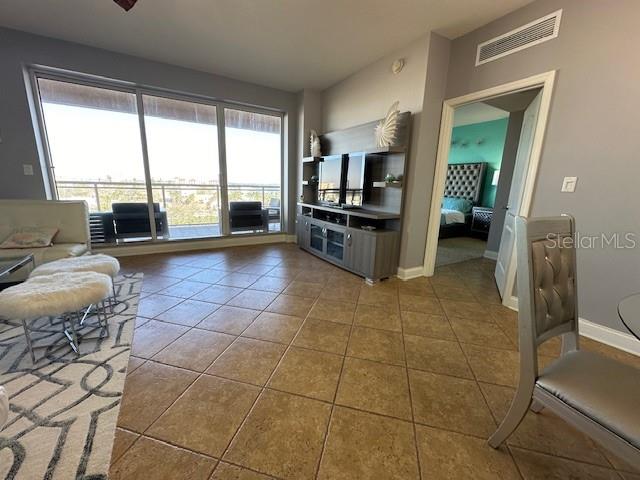 BELLE HARBOR CONDO - Residential Lease