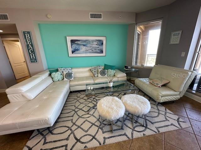 BELLE HARBOR CONDO - Residential Lease