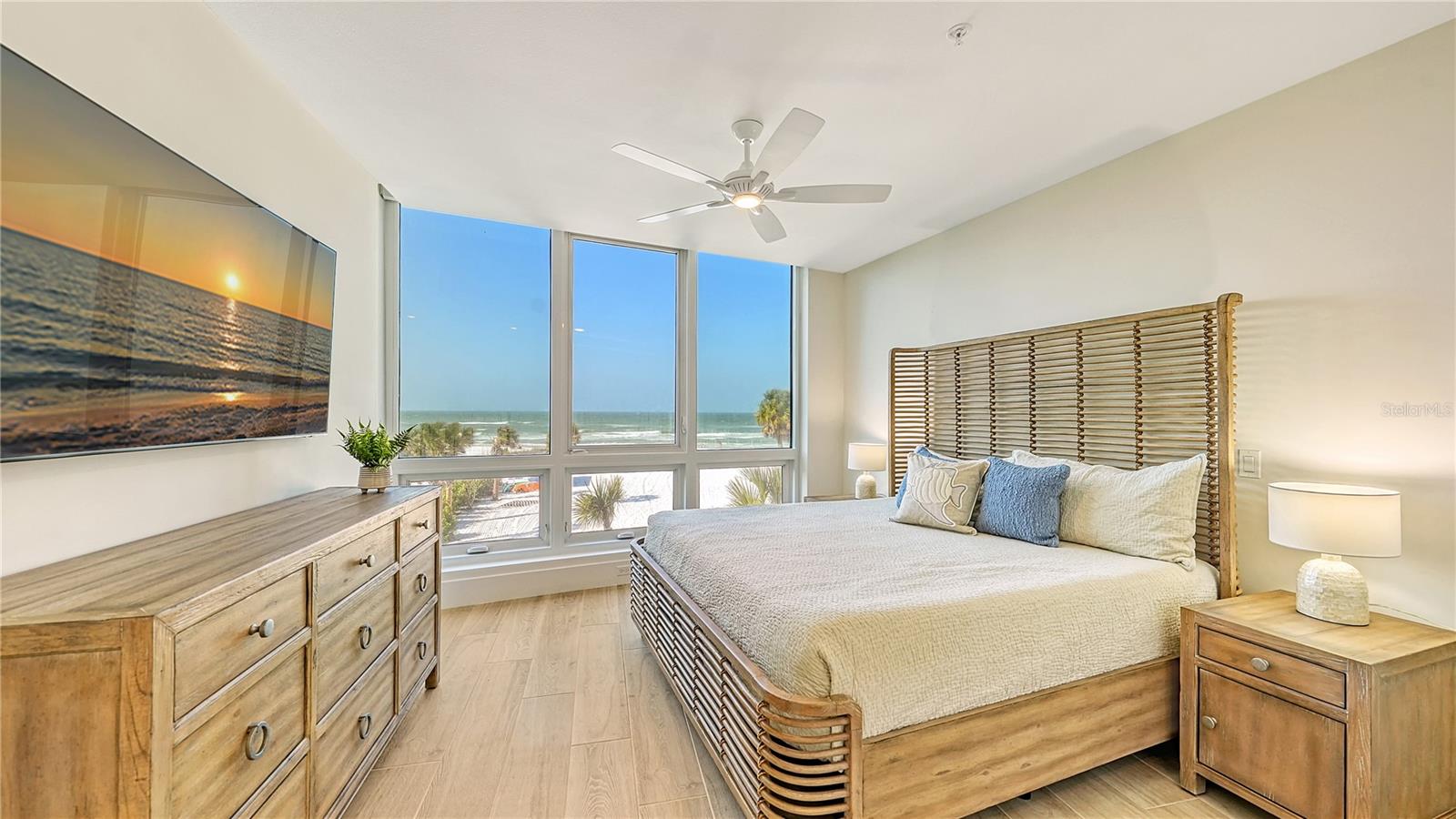 TEN35 SEASIDE - Residential