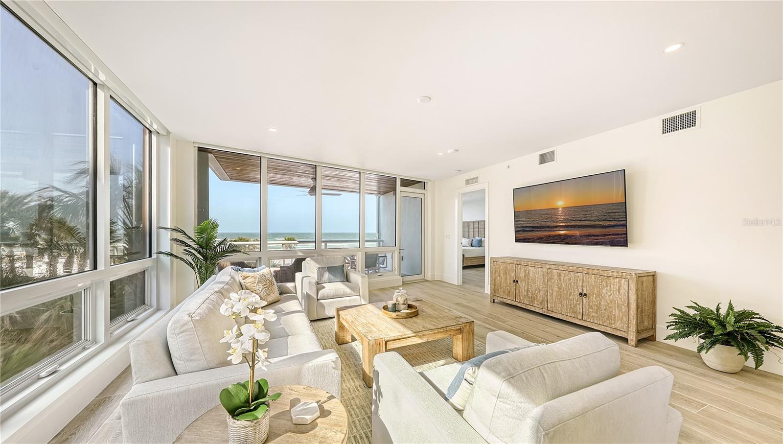 TEN35 SEASIDE - Residential