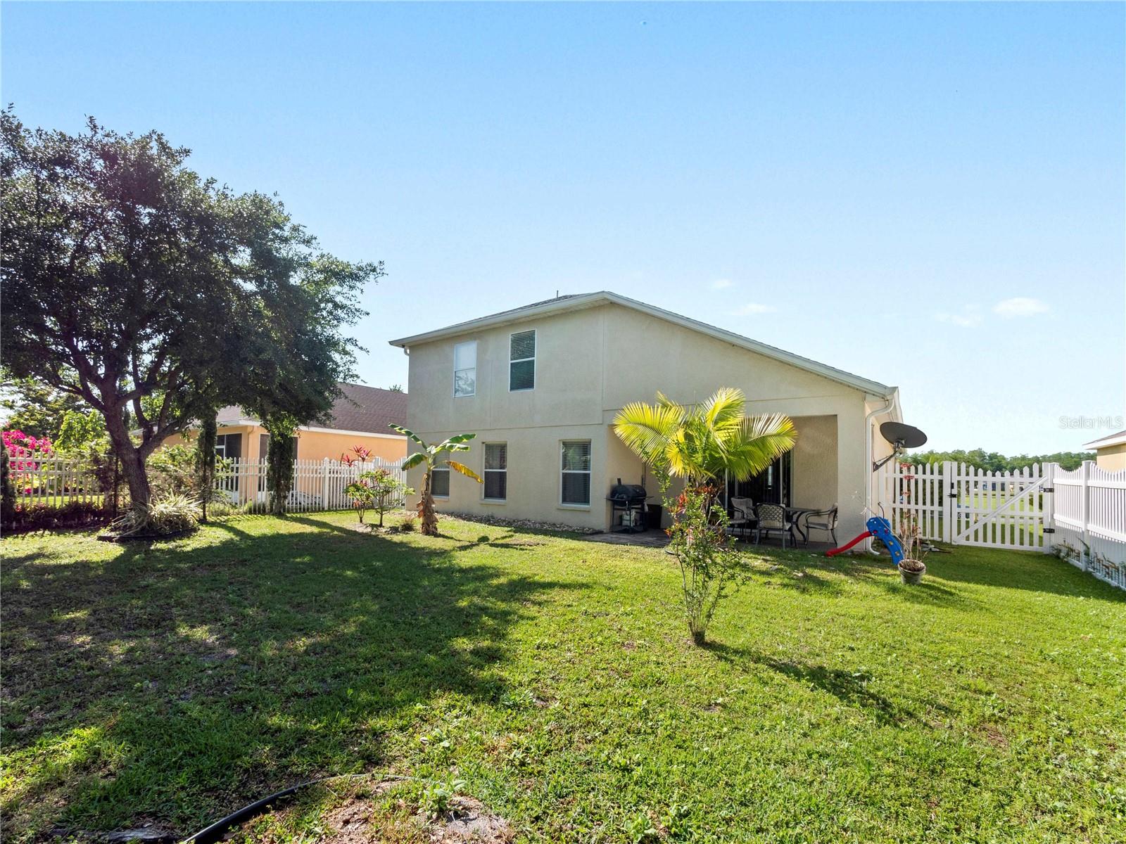 CYPRESS SHADOWS UNIT 1 - Residential