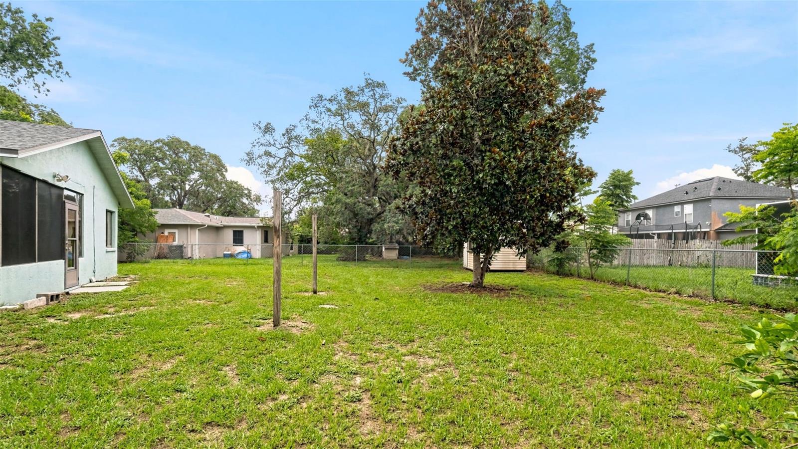 SPRING HILL - Residential