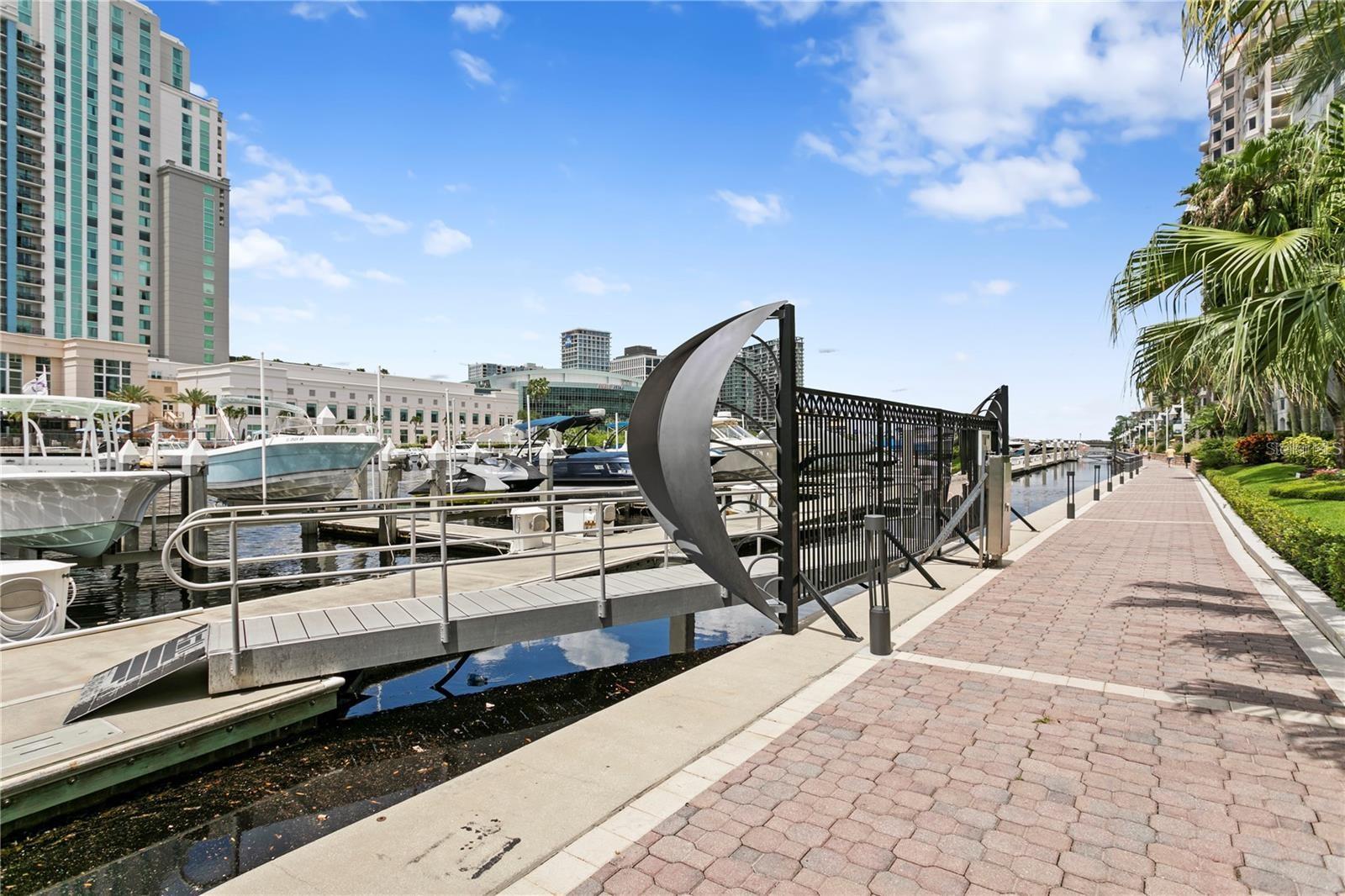 PARKCREST HARBOUR ISLAND CONDO - Residential
