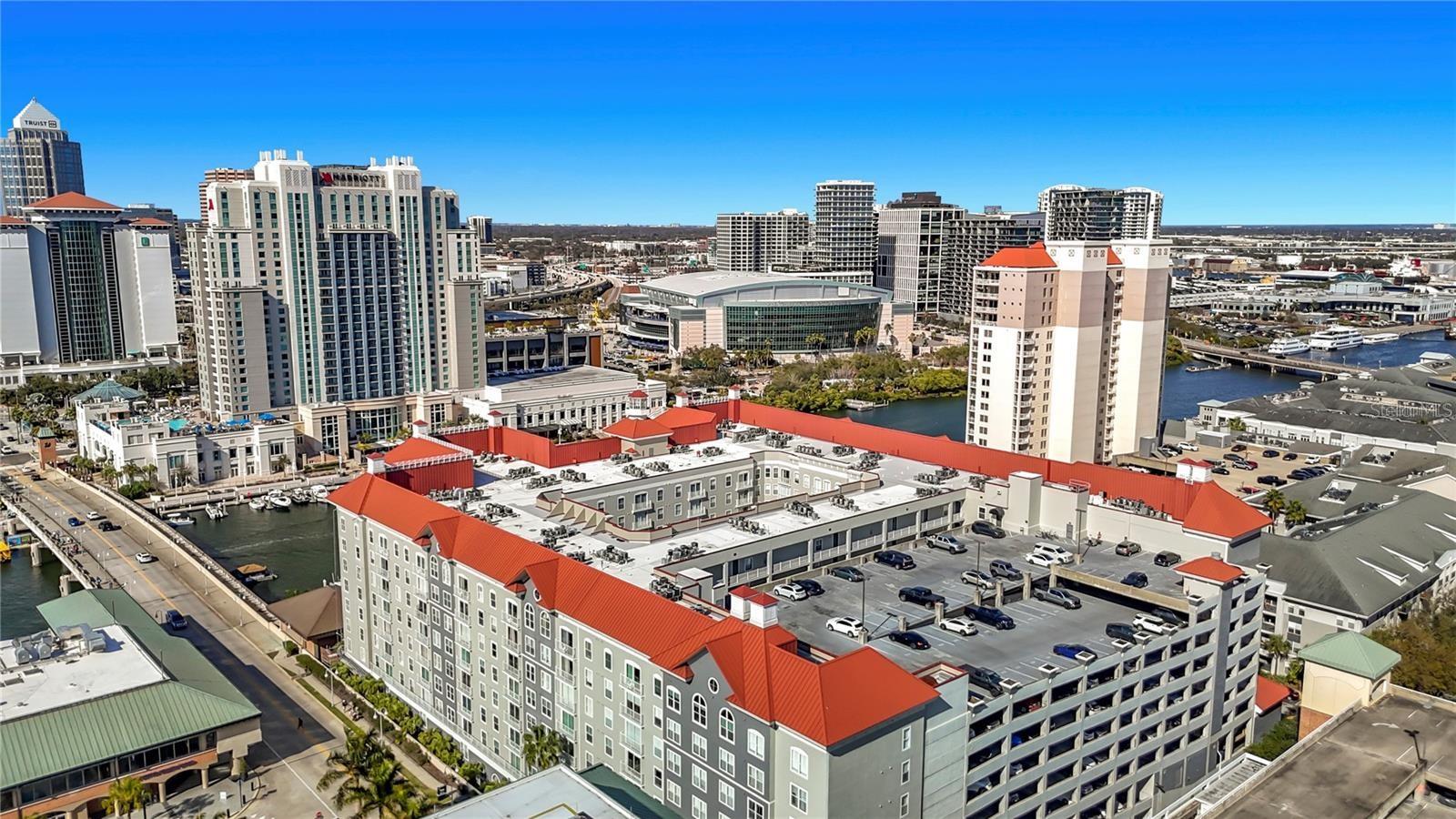 PARKCREST HARBOUR ISLAND CONDO - Residential