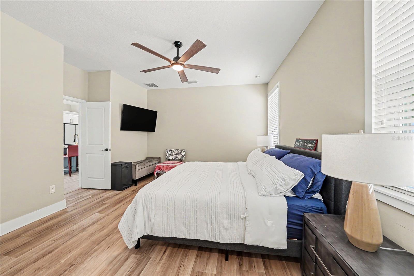 MENDELS RESUB OF BLOC - Residential