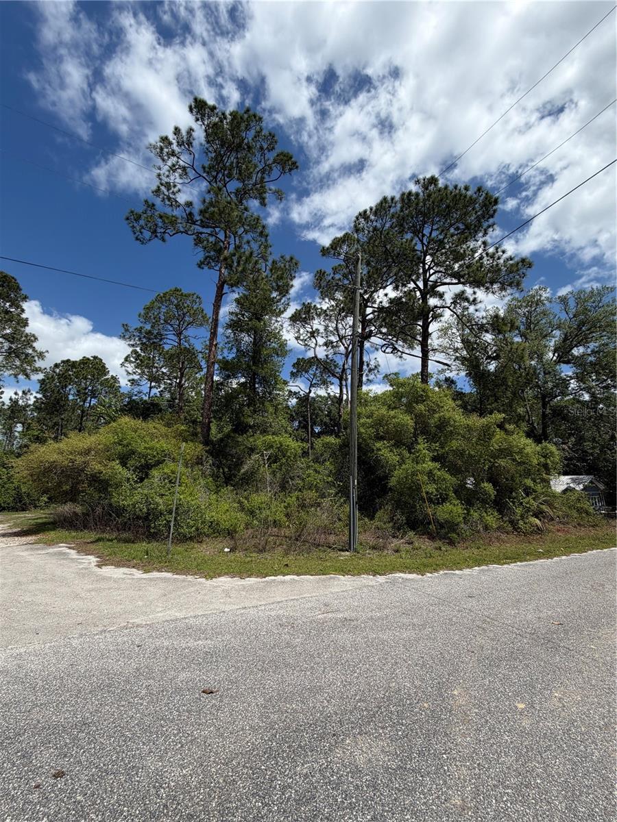 LAKEVIEW PARK - Land