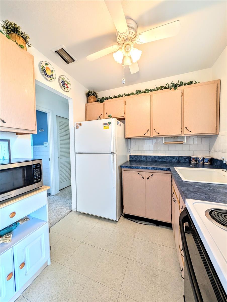 BAYSHORE GARDENS APTS 2 - Residential