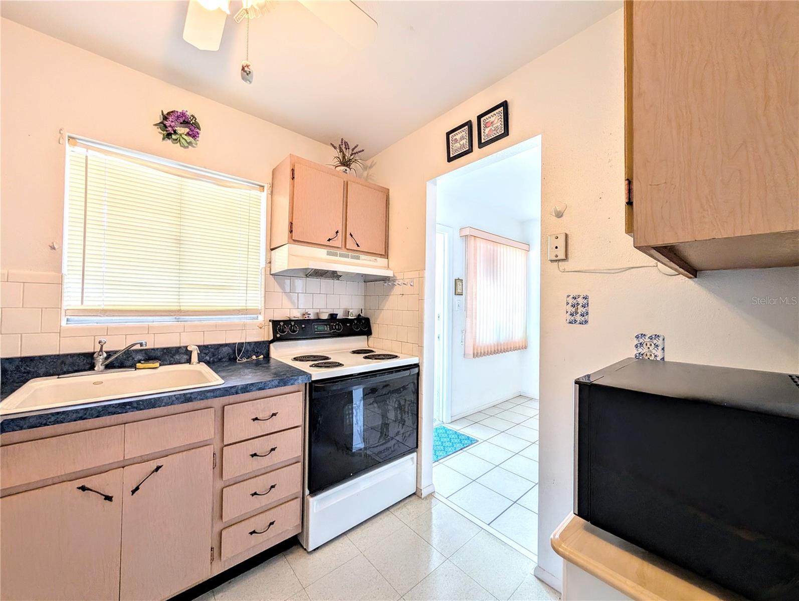 BAYSHORE GARDENS APTS 2 - Residential