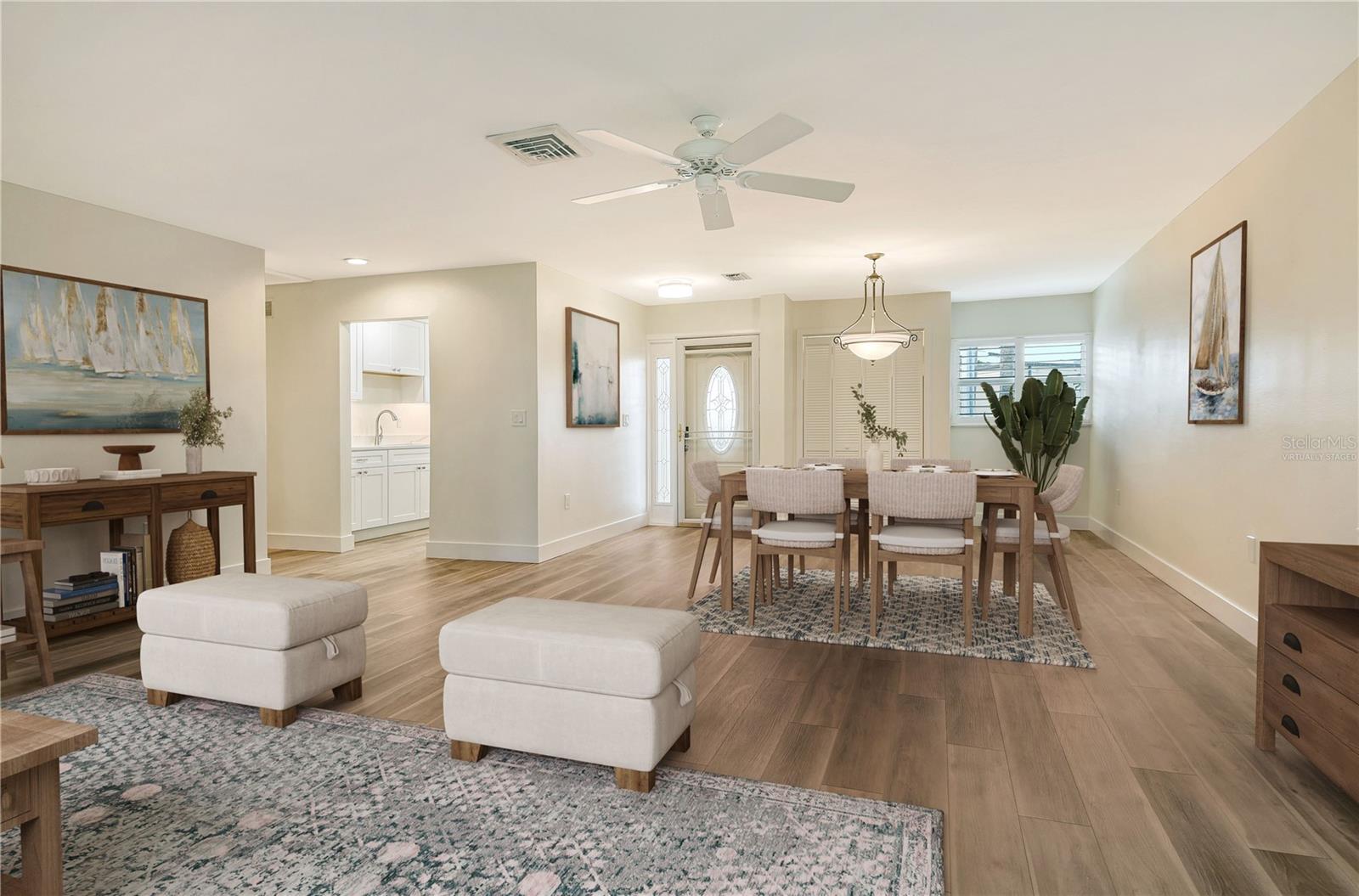 WHISPERING SANDS - Residential