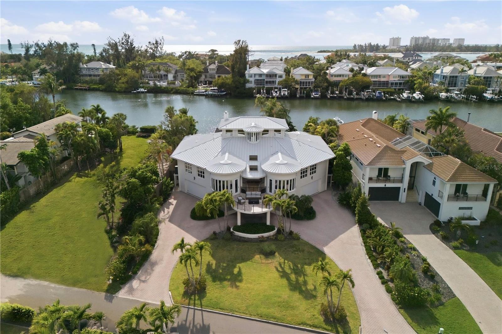 ELLIOT M PROP SIESTA KEY - Residential
